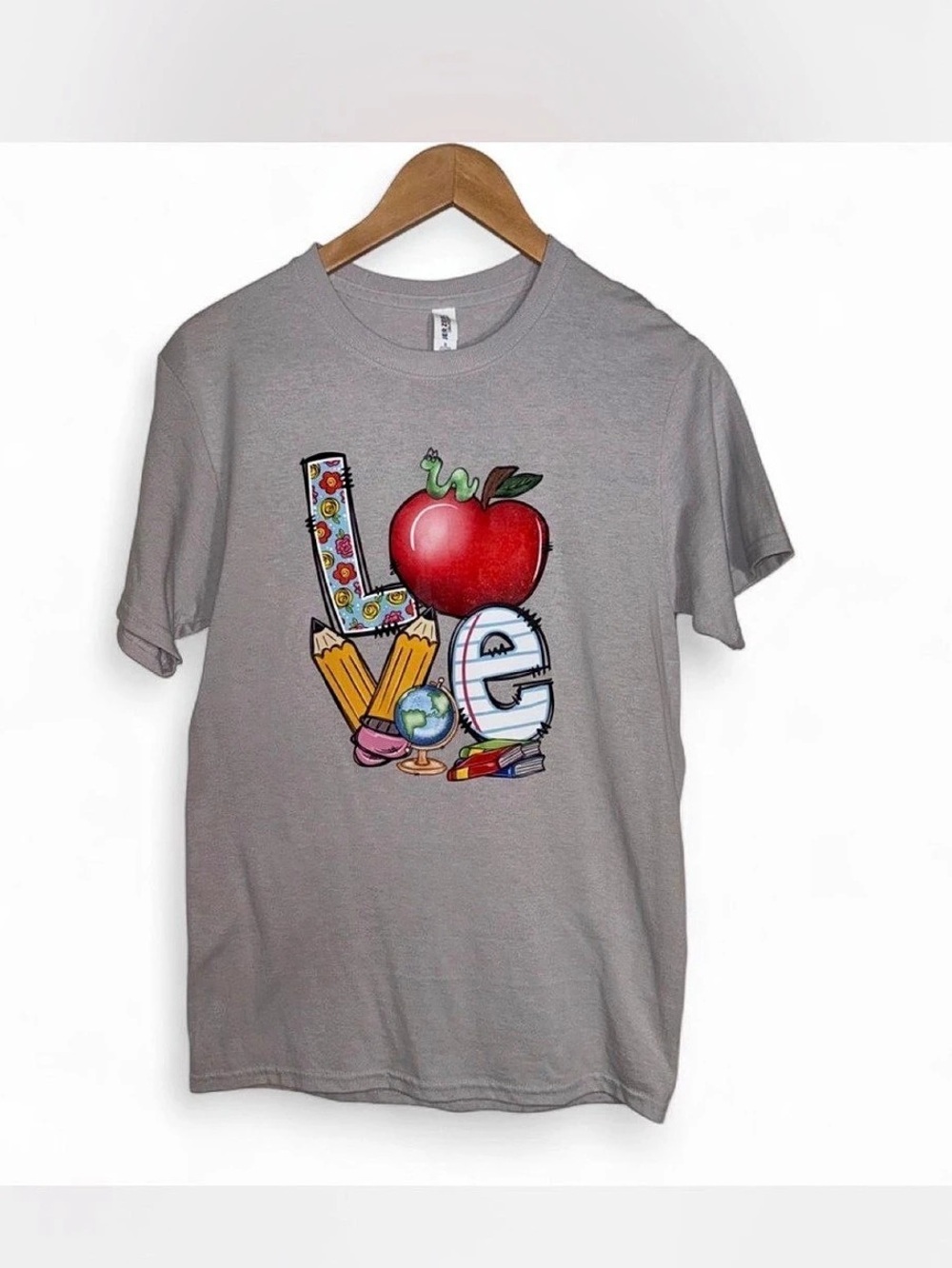 Teacher Graphic Short Sleeve Tee in Gray Like New
